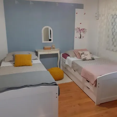 Velebit Ражанац