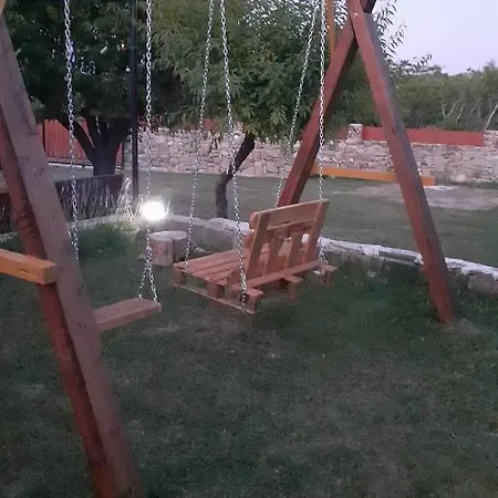 Апартаменты Velebit Ражанац